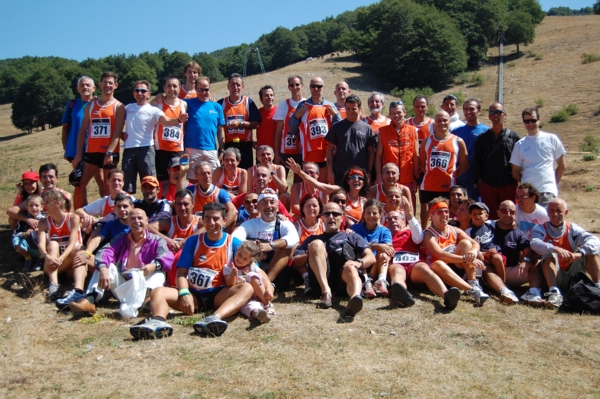 Il giusto riposo dopo 12 km di salita e la vittoria... (foto di Alessandro Terribili)