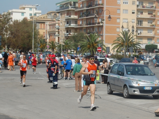 Massimo Federico in piena azione a Nettuno